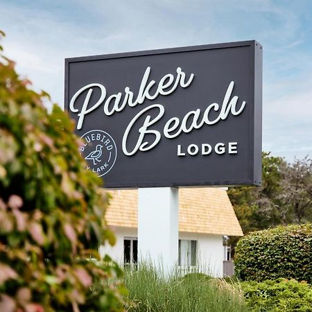Parker Beach Lodge South Yarmouth Exterior photo