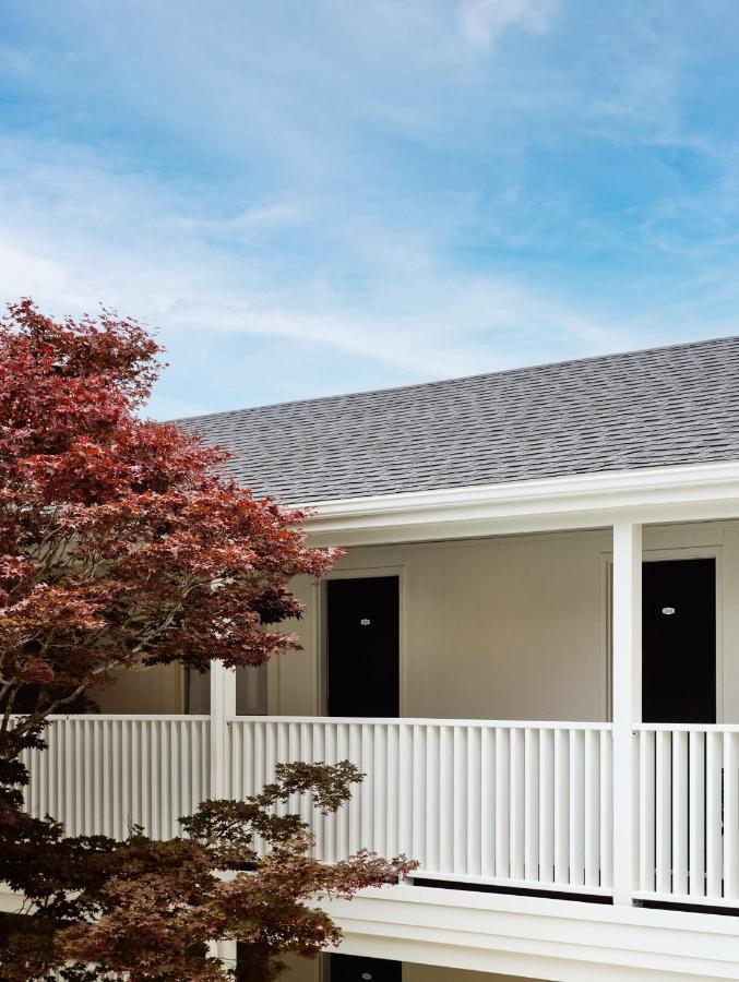 Parker Beach Lodge South Yarmouth Exterior photo